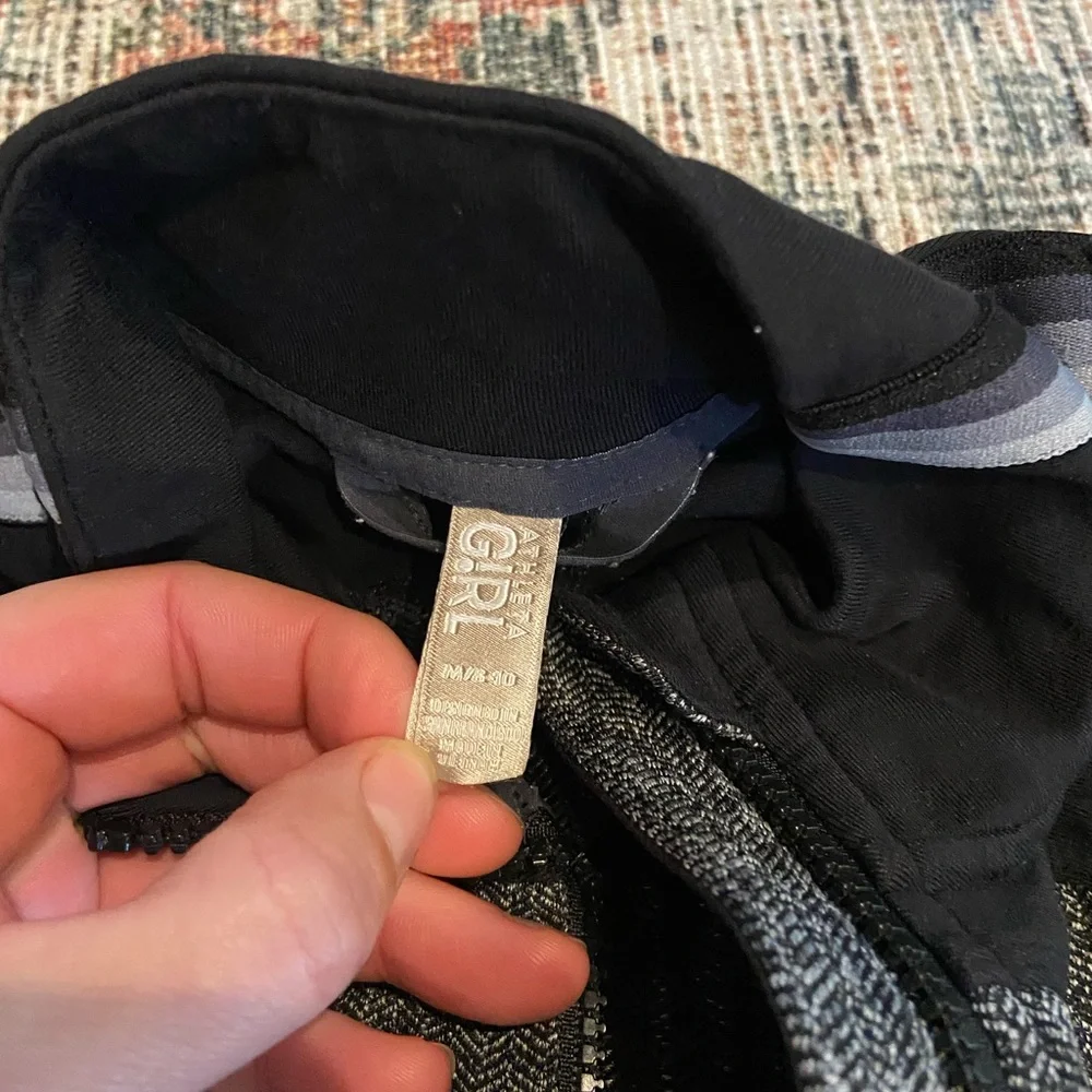 Athleta Girl activewear jacket, size girls M (8/10)